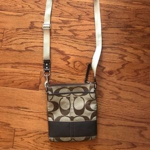 Coach Swingpak / Crossbody